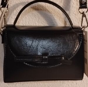 Elegant Black Leather Handbag